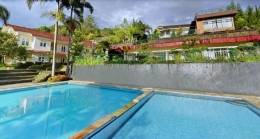 Swimming Pool Alfa Resort Puncak (sumber: IG @Grandcordelahotels) 