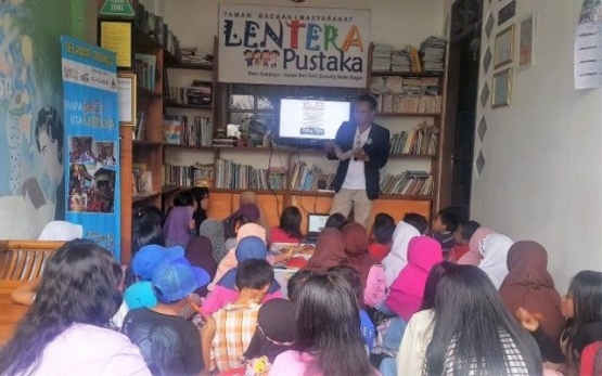 Sumber: TBM Lentera Pustaka di Kaki Gunung Salak