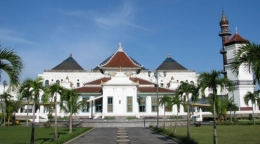 Masjid Agung Palembang (Sumber: goodnewsfromindonesia.id)
