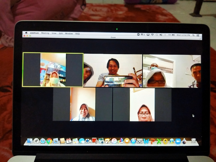 Meeting online via Aplikasi Zoom (Dokpri)