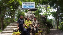 Kelompok Tani Hutan Kemasyarakatan (HKm) Mandiri di Kalibiru berhasil menghijaukan kawasan hutan negara yang dulunya gundul telah menghijau.Sumber: Dok. Pribadi Andi Setyo Pambudi