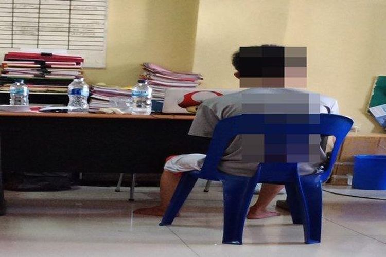 Sumber: pelaku pembunuh siswi SMP OKU (Kompas.com)