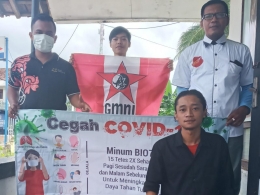 Kader GMNI Pacitan Bagikan Masker ke Pedagang