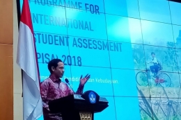 Mas Nadiem dalam sambutan serah terima hasil PISA 2018 untuk Indonesia di Gedung Kemendikbud Jakarta, Selasa (3/12/2019).| Sumber: KOMPAS.com/Yohanes Enggar