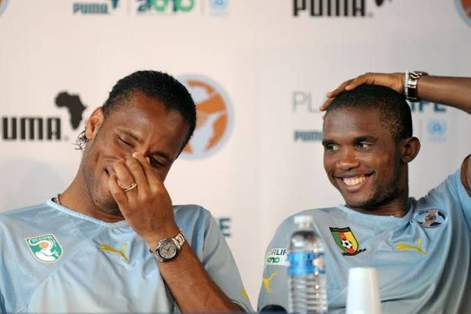Didier Drogba dan Samuel Eto'o (bola.kompas.com)