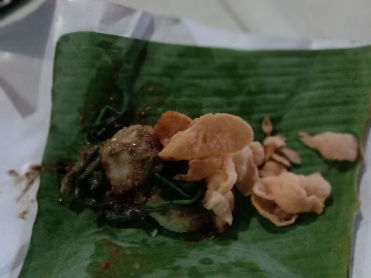 Ketoprak Atau Kupat Kangkung Kompasiana Com