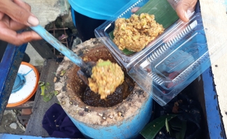 Rujak Bebek Man Tari Kompasiana Com