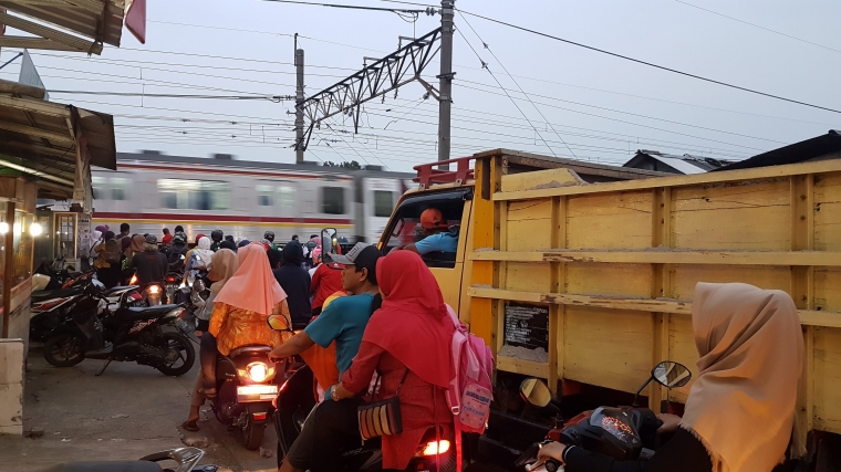 Pelintasan Sebidang Rel KA Bojong Gede, Bogor | dokpri