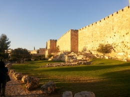 Tembok Yerusalem di sore hari-dokpri Bobby MSF