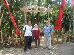 Gerbang memasuki Kawasan Hutan Raya Desa Selat. Sumber: Dok. Pribadi Andi Setyo Pambudi