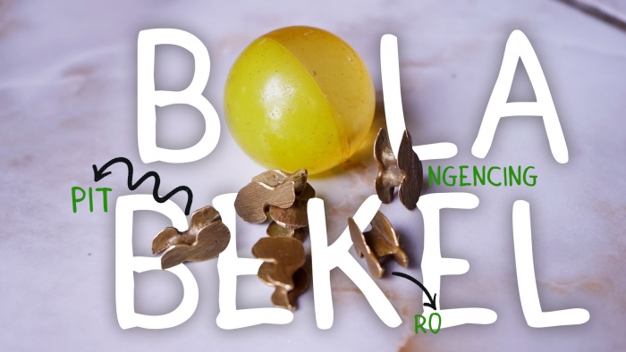 Bermain Bola Bekel | Ditaanggraeniy