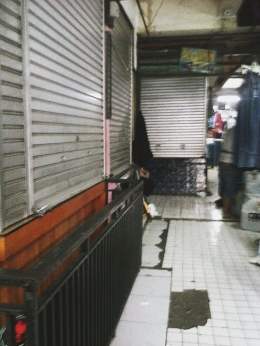 Suasana sepi di Pasar Andir Trade Center akibat wabah virus corona | dokpri