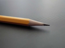 Ilustrasi pensil (Sumber : pixabay.com/tafferdog)