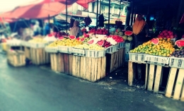 Foto para pedagang buah di Pasar Atas Curup, Bengkulu (Dok. Ozy V. Alandika)