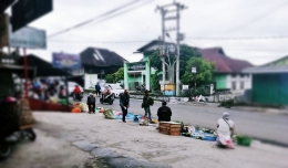 Suasana pasar pagi Curup (Dok. Ozy V. Alandika)