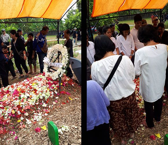 Di Makam Papa | Dokumentasi Merry