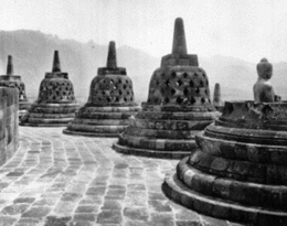 Stupa (Balai Konservasi Borobudur) | dokpri