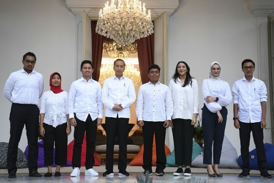 Stafsus Presiden yang diumumkan pada 21 November 2019. | Gambar: ANTARA/Wahyu Putro A via Kompas.com