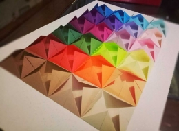 Kertas origami (sumber: dokpri)
