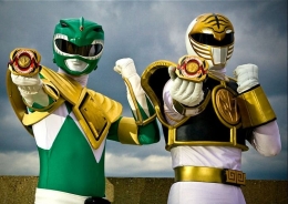 Ranger hijau dan ranger putih identik muncul belakangan | gambar via erlanggaadityaweebly.com