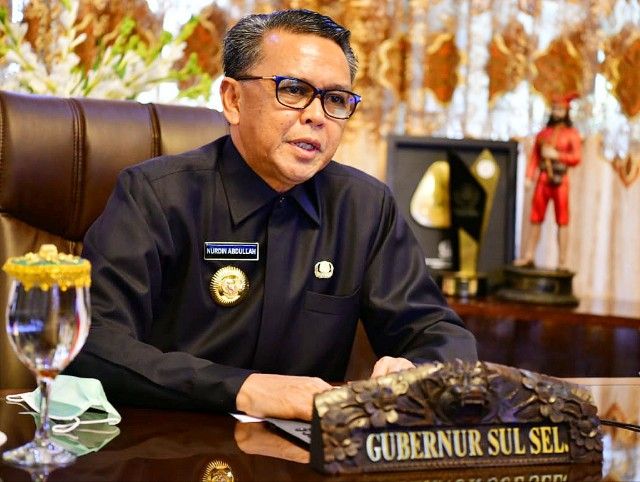 Gubernur Sulawesi Selatan, Prof. DR. Ir. H.M. Nurdin Abdullah, M.Agr (27/04/20).