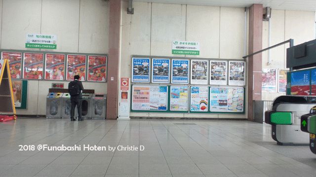 Lobby utama Stasiun Funabashi Hoten, stasiun kecil di "perkampungan" Funabashi Hoten|Dokumentasi pribadi