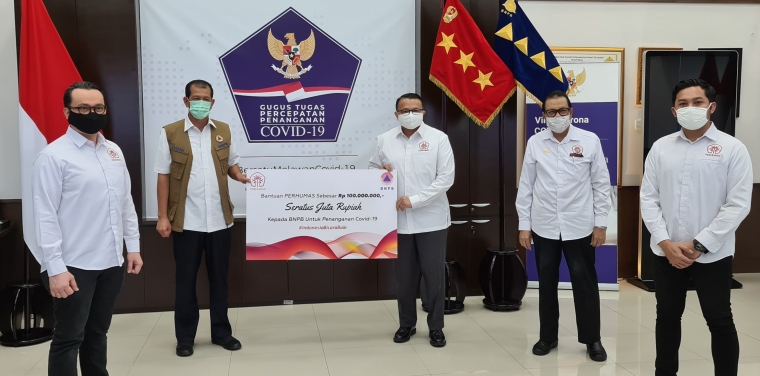 (Kiri-Kanan) Boy Kelana Soebroto-Wakil Ketua Umum 3 PERHUMAS, Doni Monardo-Kepala BNPB, Agung Laksamana-Ketua Umum PERHUMAS, Heri Rakhmadi-Wakil Ketua Umum 1 PERHUMAS, Rizky Saragih-Kabid PERHUMAS Muda. Dok. PERHUMAS