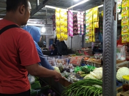 Pedagang sembako di pasar tradisional (Dokumen Didno)