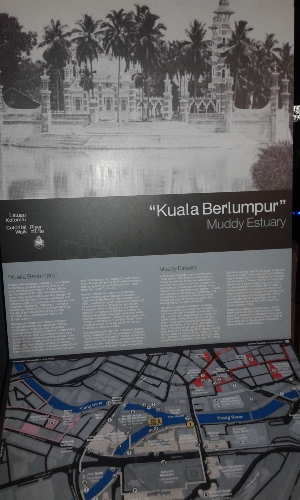 Prasasti Masjid Kuala Berlumpur Malaysia (Dok.Hamidi, Mei 2019)