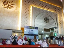 Dok.pri suasana masjid Istiqlal saat Ramadan beberapa tahun lalu