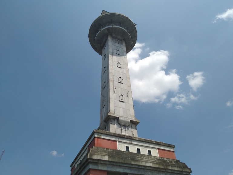 Menara Masjid Agung Jawa Tengah|dokpri