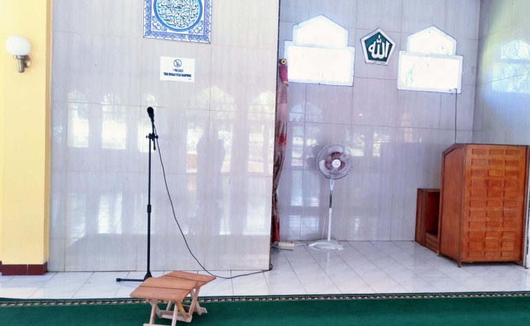 Ruangan masjid Al-Faruq. Dok. Buk Yulind