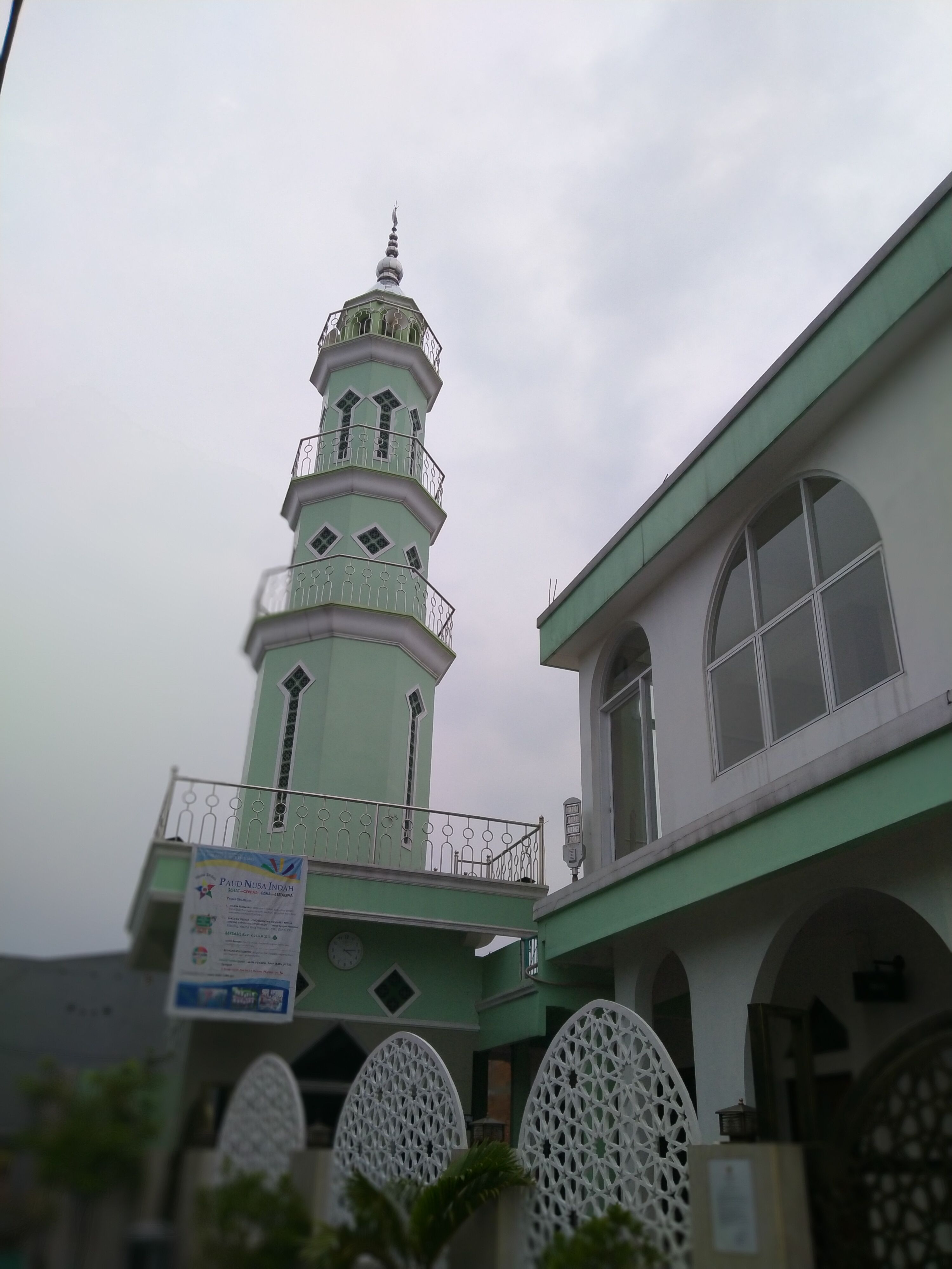 Masjid Jami Nurul Islam Jl. Rambutan Kalisari Pasar Rebo Jakarta Timur