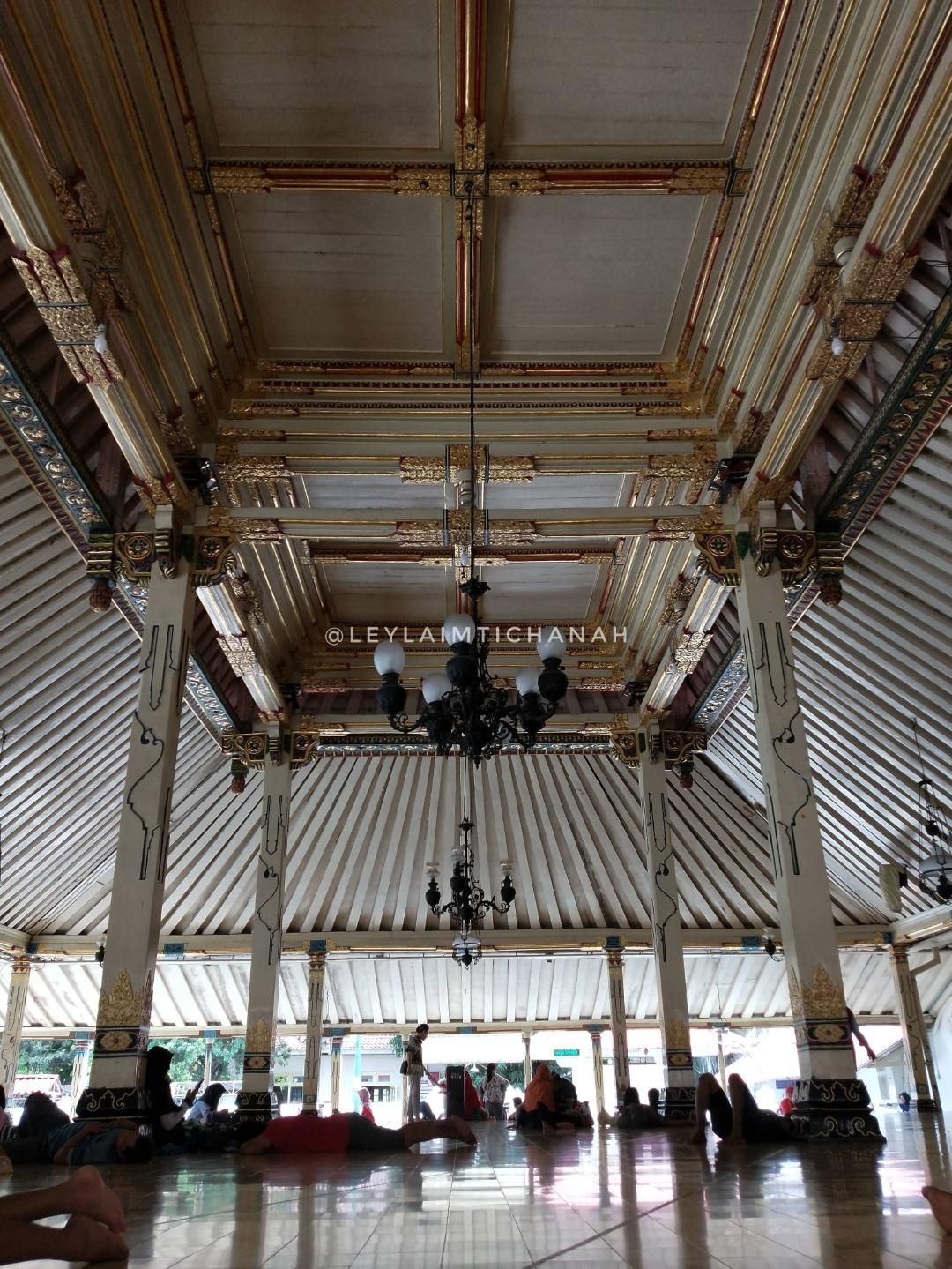 Serambi Masjid Gedhe Kauman. Foto: dok. pribadi