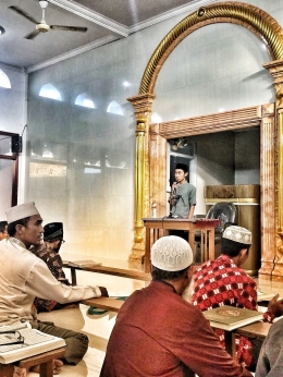 Akhirnya berkesempatan kultum di Masjid ini--dokpri