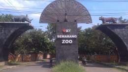 Pintu masuk Semarang Zoo. (foto: dok. Semarang Zoo)