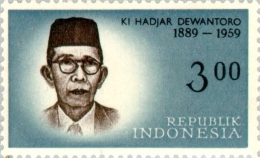 Prangko Ki Hajar Dewantara terbitan 1961. (Foto: Koleksi PT Pos Indonesia)