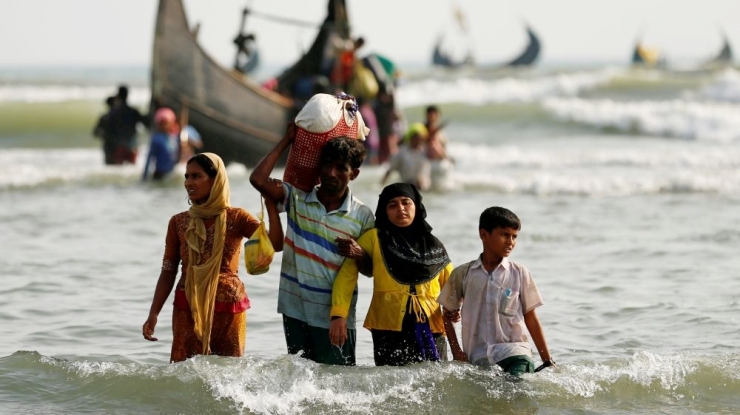 Pengungsi Rohingya yang mendarat di Teluk Benggala (Mohammad Ponir Hossain/Reuters )