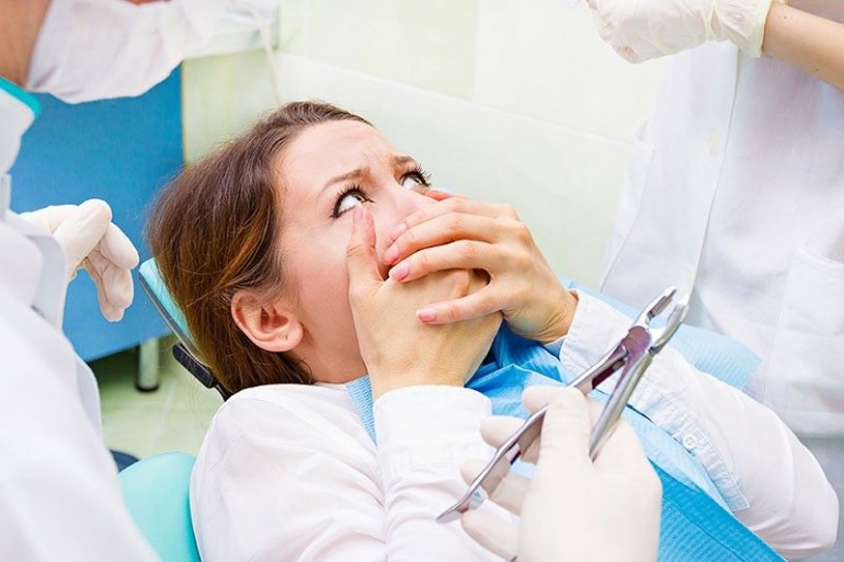Dental phobia dapat menggangu kesehatan jika. Sumber: Medium.com