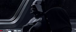 Darth Sidious dengan murid terakhirnya, Darth Vader (Episode III : Revenge of the Sith) Sumber gambar :starwars.fandom.com