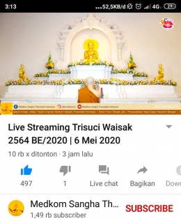 Tangkap layar live streaming Tri Suci Waisak di akun Medium sangga Theravada Indonesia