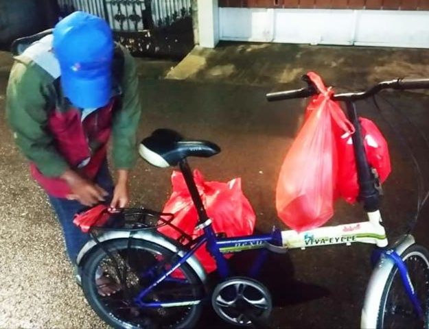 Dok.pri ketika Sampah plastik bisa menjadi sarana sedekah