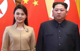 First Lady Ri Sol-ju dan Pemimpin Korea Utara Kim Jong-un (Foto: The Sun)