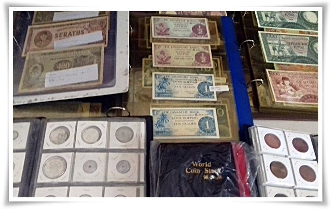Koleksi uang kertas dan koin (Dokpri)