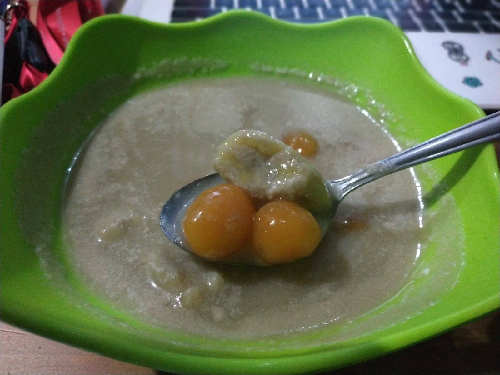 Kolak Pisang dipadukan dengan biji salak (dok.pribadi)