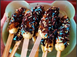 pop stik pisang coklat pelangi - dokpri