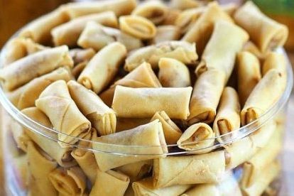 Lumpia Mini Kering (foto: instagram @iwanlaksmana)