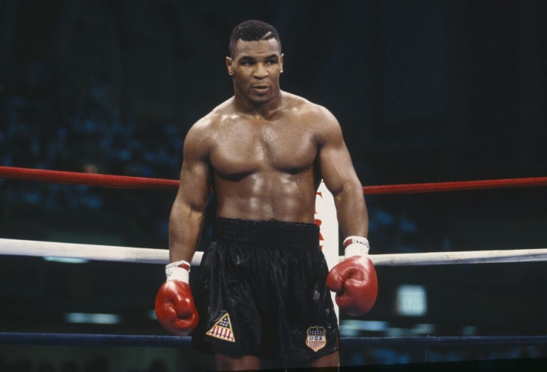Mike Tyson di masa kejayaanya | Source ; Talksport.com
