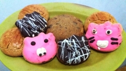Cookies aneka rasa dan warna ini bisa menjadi kue kering yang dinanti-nanti saat Idul Fitri (Dokpri)
