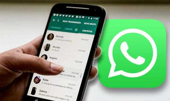 Komunikasi virtual lewat WhatsApp | makassar.tribunnews.com